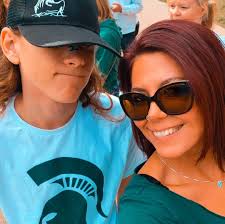 Where to watch the UM vs MSU game in Midland?