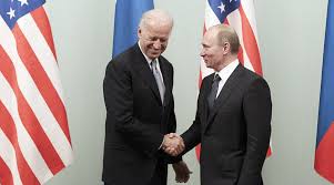 The latest tweets from joe biden (@joebiden). Dzho Preduprezhdaet Kak Bajden Prigrozil Otvetit Rossii Za Vmeshatelstvo Rt Na Russkom
