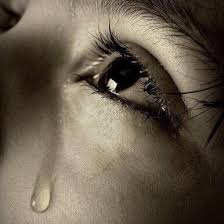 Pin By Farhadali Rain On روائع الشعر العربي Tears In Eyes Tears Photography Crying Eyes