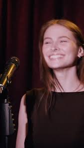 SOPHIRA 🕊️🦋☀️