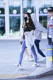 Seulgi Fashion Seulgi Airport Fashion Seulgi Airport 2016 Red Velvet Seulgi 2016 Seulgi Outfits Kpop Idol Airport Fash Kasual Pakaian Trendi Model Pakaian
