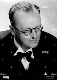 John lee beatty hi-res stock photography and images