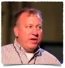 Allen Ecker's Instagram, Twitter & Facebook