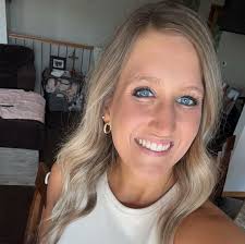 Sidney Tomczak and Logan Mattson's Wedding Website