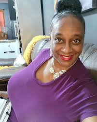 Happy Taco Tuesday! 🥳 I'm claiming a great day at work and then having  some tacos, enchiladas, and a very, very good strawberry-mango margarita or  garitas! 🤣 I hope you, too, will