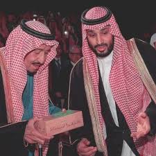 Pin By Khawlah On اناقـه Saudi Arabia Gift Saudi Men Photography Inspiration Portrait