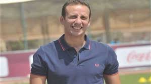 البنا خرج عن المألوف لأن كل الحكام في هذه اللعبة يمنحوا اللاعب إنذارًا، فـ شكرًا للبنا. Ù…Ø´ Ù‡Ø¬Ø¯Ø¯ ØºÙŠØ± Ù„Ù…Ø§ ÙŠÙ‚Ø¯Ø±ÙˆÙ†ÙŠ Ø§Ù„Ø£Ù‡Ù„ÙŠ ÙŠØ±Ø¯ Ø¹Ù„Ù‰ Ù„Ø§Ø¹Ø¨Ø© Ø§Ù„ØªÙ†Ø³
