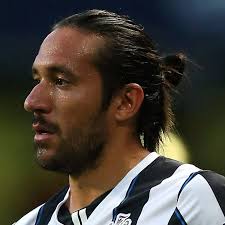 Newcastle winger Jonas Gutierrez reveals testicular cancer battle and  chemotherapy treatment