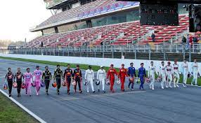 Jul 04, 2021 · az osztrák nagydíj kvalifikációján a red bull versenyzője, max verstappen volt a leggyorsabb lando norris előtt, a rajtsorrend viszont az időmérő után is változott sebastian vettel büntetése miatt. Igy Koszontottek A 2021 Es Evet A Forma 1 Es Versenyzok