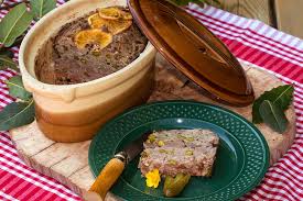 Une Terrine De Canard A L Orange Une Recette Que J Ai Reperee Sur Le Tres Gourmand Blog De Doria J Ai Apporte Ma Terrine De Canard Canard A L Orange Terrine