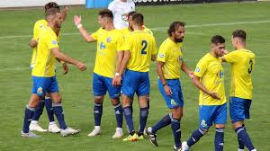 Vous pouvez regarder un match de foot en streaming sans risques sur des plateformes légales et donc payantes qui versent les droits de diffusion. Les Matchs N3 Du Montlucon Foot En Direct Montlucon Football