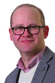 THE CANADIAN AMATEUR