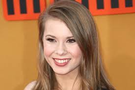 Bindi irwin announced that she's leaving social media for one month to focus on her daughter grace, 3. Bindi Irwin Tochter Von Steve Irwin Ist Schwanger Gala De