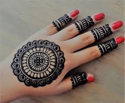 Latest 100 Simple And Easy Mehndi Design 2021 For Beginners And Learners It is the simplest this is one of the simple and easiest designs that should be tried out at the beginners' stage. simple and easy mehndi design 2021