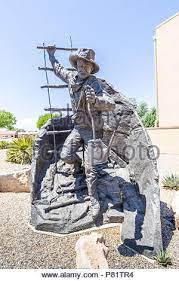 Carlsbad cavern is not just another carbonic acid cave, it was formed by a rare process involving sulfuric acid, and there are only a handful of these caves in the world. Jim James Larkin White Sculpture Discoverer Of Carlsbad Caverns National Cave And Karst Research Institute Carlsbad New Mexico Usa Stock Photo Alamy