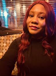 Hi I wanted to introduce myself: My name is Jess. I am a mental health  professional who wants to be a full time business owner in 3 years! I am a  mama