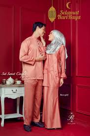 Baju kurung has suddenly risen up the ranks in terms of popularity. Set Family Raya Baju Kurung Moden Baju Melayu Terkini Facebook