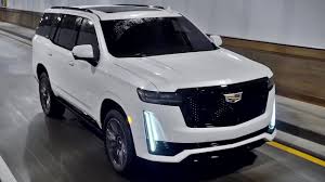 The cadillac xt4 is ranked #5 in luxury subcompact suvs by u.s. 2021 Cadillac Escalade Interior Exterior And Drive More Wild Youtube