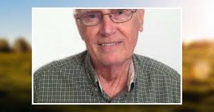 Daniel Branco's Instagram, Twitter & Facebook