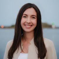 Isabella Bossom, (she/her)