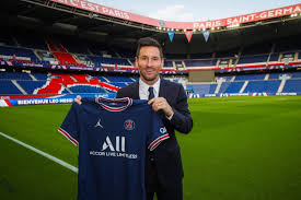 Изучайте релизы paris match на discogs. Lionel Messi Arrives In Paris With Rolex To Match His Paycheck