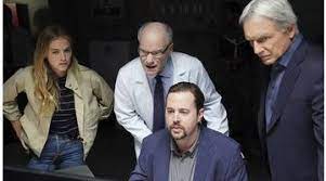 À la tête de cette équipe du ncis, qui opère en dehors de la chaîne de commandement militaire, l'agent special leroy jethro gibbs. Replay Ncis Enquetes Speciales Du 30 10 2020 N C I S Saison 16 Episode 1