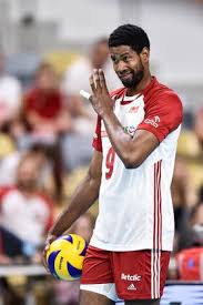 Wilfredo leon cieszy się, że wraz z kolegami może przebywać na zgrupowaniu reprezentacji. Wilfredo Leon Fotos Kaufen Imago Images Volleyball Training