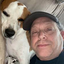 Anyone having trouble with there moultrie cameras today....