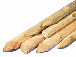 Je cherche un devis pour 6 poteaux en bois rondin en pin traité hauteur 6 m. Piquet En Bois 160x6 Cm Rond Hubo