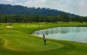 Get the cheapest deals for bukit beruntung golf & country resort in rawang, malaysia. Bukit Kemuning Golf Country Resort In Kuala Lumpur Malaysia