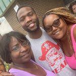 Tawana Hunter's Instagram, Twitter & Facebook