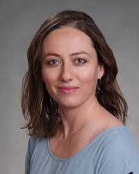 Elana Steinberg's Instagram, Twitter & Facebook