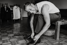 Oh Ja Auch Brautigame Haben Gettingreadys Und Die Sind Mindestens Genau So Schon Wie Die Der Braute Kai 3 Hochzeitsfotograf Hochzeit Hochzeitsfotografie