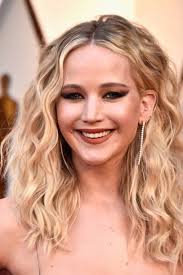 Jennifer Lawrence Pictures And Photos Getty Images In 2020 Jennifer Lawrence Blonde Blonde Celebrities Ash Blonde Hair Colour