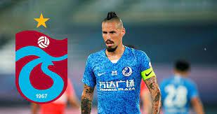 Trabzonspor'un 1.5 milyon eurodan 2 yıllık teklifine 'evet' dedi. Son Dakika Marek Hamsik Ten Trabzonspor A Mujdeli Haber Menajerler Devreye Girdi Son Dakika Spor Haberleri