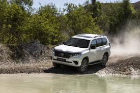 For 2020 toyota has released a new special edition of the land cruiser dubbed the heritage edition. intended to celebrate over sixty years of toyota sport utility vehicles, the new heritage edition features lots of little styling touches to differentiate itself from other versions of the land cruiser, while also coming with several. Toyota Land Cruiser 2020 Facelift Matsch Piste