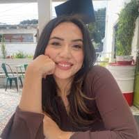 Anita Manzo's Instagram, Twitter & Facebook