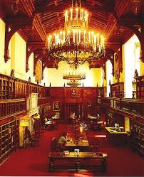 It opened in 1932, 2 years after his death. Folger Shakespeare Library 1 Architecture Classic Amazing Libraries Beautiful Library