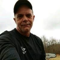 Danny Daughtry's Instagram, Twitter & Facebook