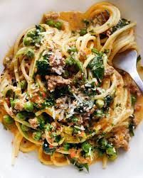 Nyt Cooking On Instagram Perfect Spring Dinner Alert Spring Pasta Bolognese With Lamb And Peas From Thisiska In 2021 Spring Pasta Ground Beef Pasta Pasta Bolognese