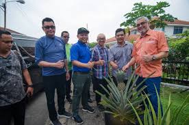 Konaklamanız için fiyatları karşılaştırın ve en iyi teklifi alın. Khalid Samad On Twitter Menyempurnakan Program Walkabout Dan Csr Pertanian Bandar Peserta Orang Kelainan Upaya Oku Anjuran Jabatan Pertanian Wp Labuan Di Taman Lazenda Villa 2 Hari Ini Turut Hadir Sama Ialah