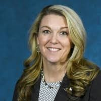 Lindsey Schneider's Instagram, Twitter & Facebook