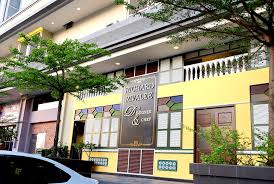 A comprehensive penang food guide to where and what to eat in penang. Richard Rivalee Nyonya Restaurant M Mall Penang What2seeonline Com