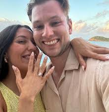 Danielle Murdock's Instagram, Twitter & Facebook