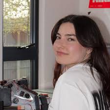 Pursuing art over university made difference to mental health: sneaker  artist