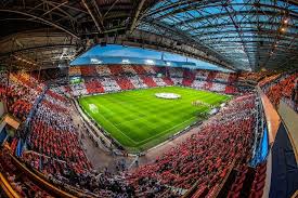 This is the place on reddit for the fans of psv eindhoven. El Estadio Del Psv Eindhoven De Ser Destruido Por Las Bombas A Convertirse En Uno De Los Mas Modernos Marketing Registrado La Comunidad Del Marketing Deportivo