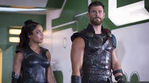 Chris hemsworth will return as the titular character, tessa thompson will be back as valkyrie, and natalie portman will reprise her role as jane foster. Zu Viele Muskeln In Thor 4 Body Double Klagt Uber Mcu Star Chris Hemsworth Kino De