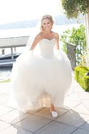 Toms Wedding Shoes Also Really Like The Dress Toms Wedding Shoes Toms Outfits Cheap Toms Shoes