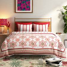 Every house is different, while some have very western looking interiors with grand central wall explore the wide range of home décor accessories and articles online at amazon india. Buy Home Decor Products Online India Circus