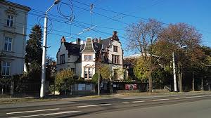 With this list, you can understand how other people are using the domain, similar to yours. Bautzner Strasse In 01099 Dresden Aussere Neustadt Sachsen